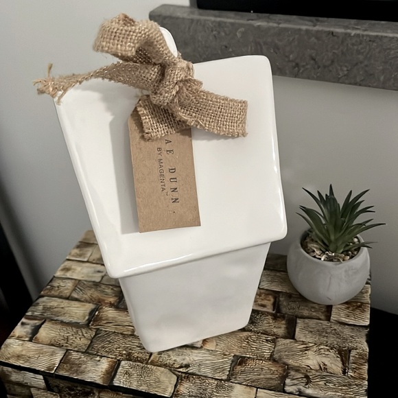 NWT RAE DUNN Ceramic White PERCH Birdhouse Double-sided Bird Home Decor - Picture 7 of 10